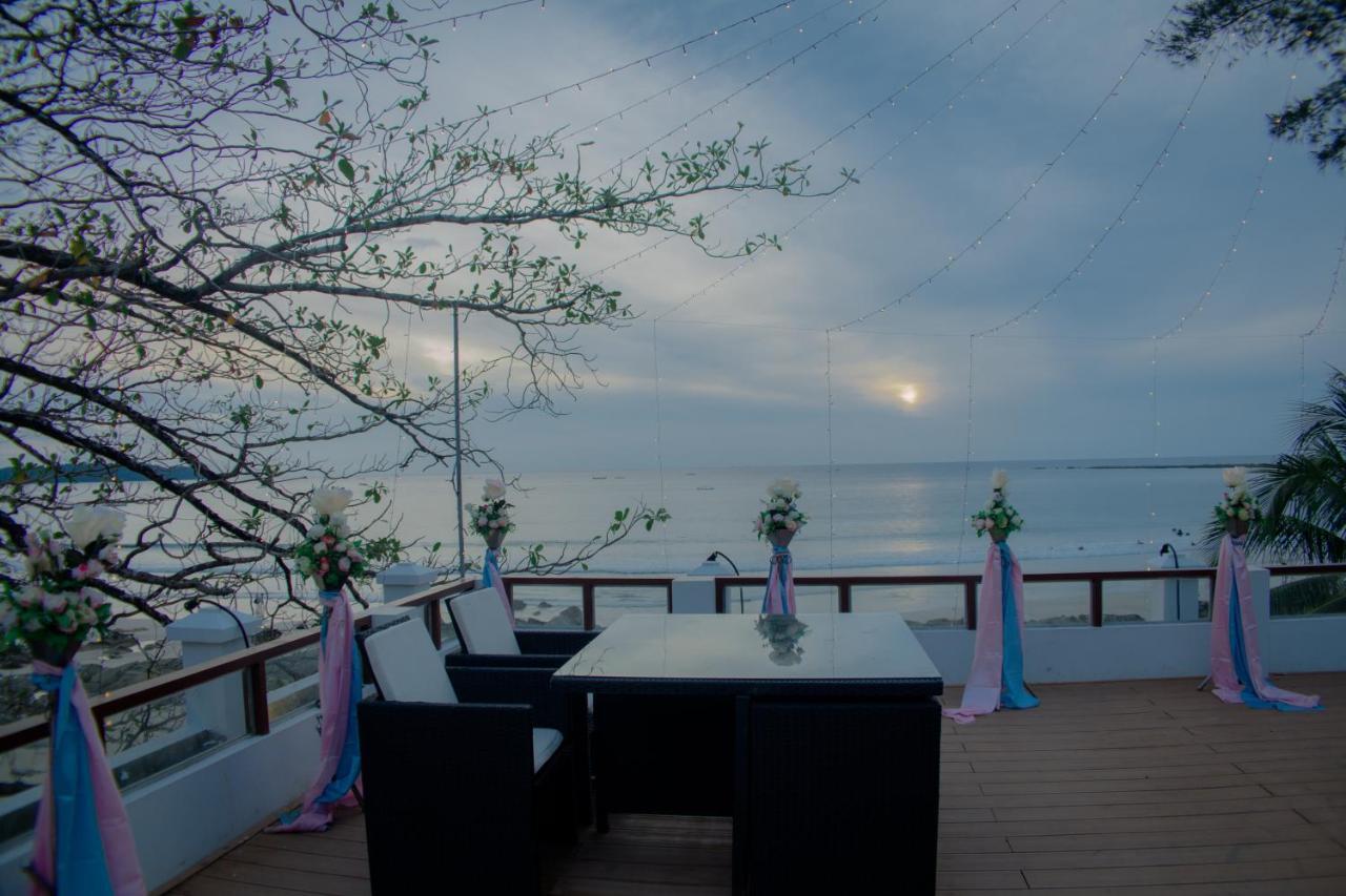 Bt Bay Hotel Ngapali Ngoại thất bức ảnh